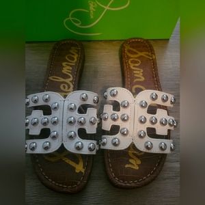 New in Box Sam Edelman white leather Studded Bay Sandal size 7